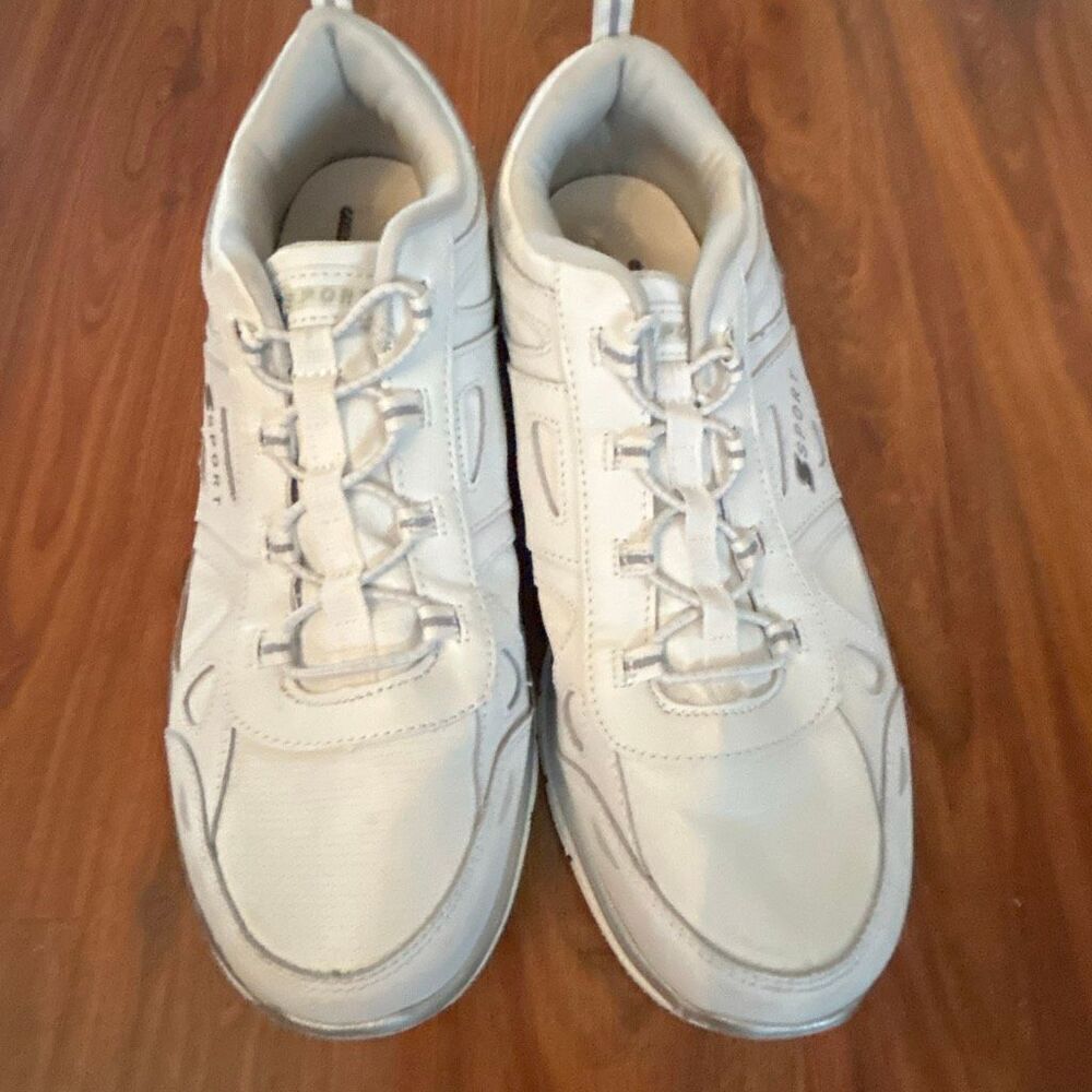 S by Sketchers memory foam all white sneakers women's 10